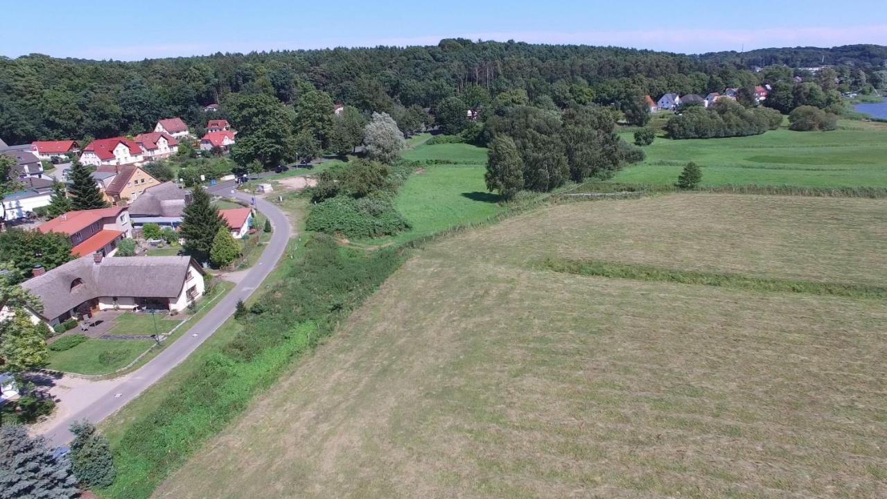 Wg Bernstein - Reetdachhaus - Ruhe Und Seeblick Sellin  Dış mekan fotoğraf